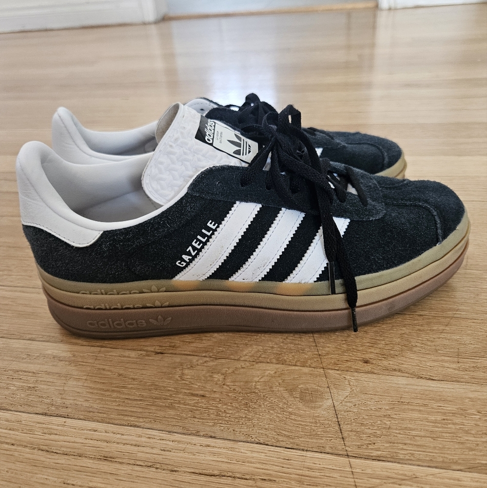 Adidas Womens Gazelle Bold Sneakers 10.5